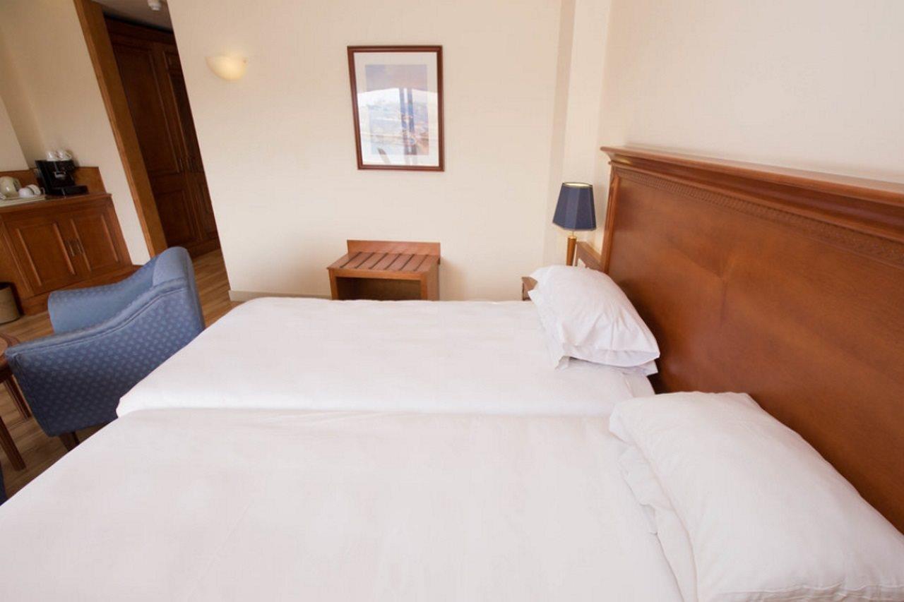 Fortina Spa Resort Sliema Ngoại thất bức ảnh A bedroom at the hotel