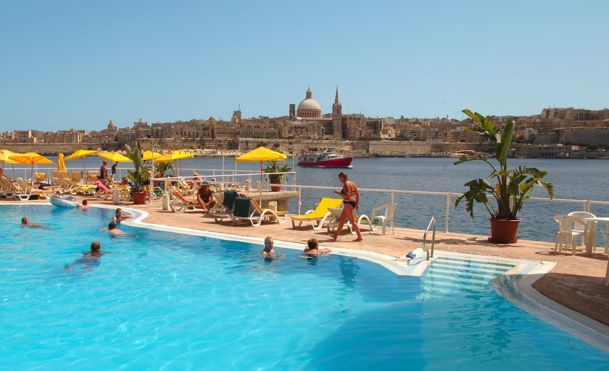 Fortina Spa Resort Sliema Ngoại thất bức ảnh St Lucian's Pool